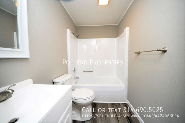 Building Photo - 309 Granada