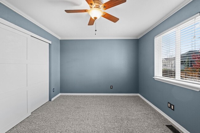 Building Photo - Liberty Lake 4 Bed 2 Bath Home that has been nicely updated