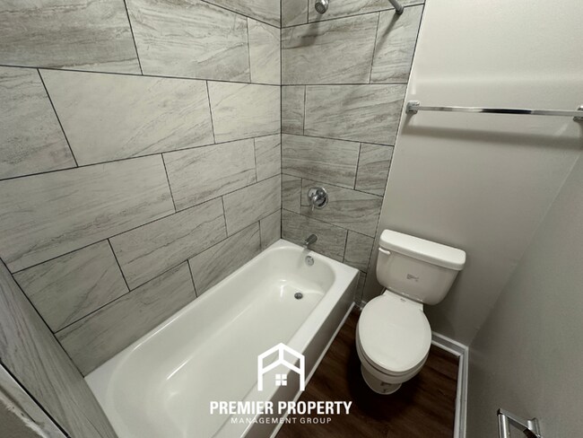 Building Photo - 6577 Beaverlodge Dr