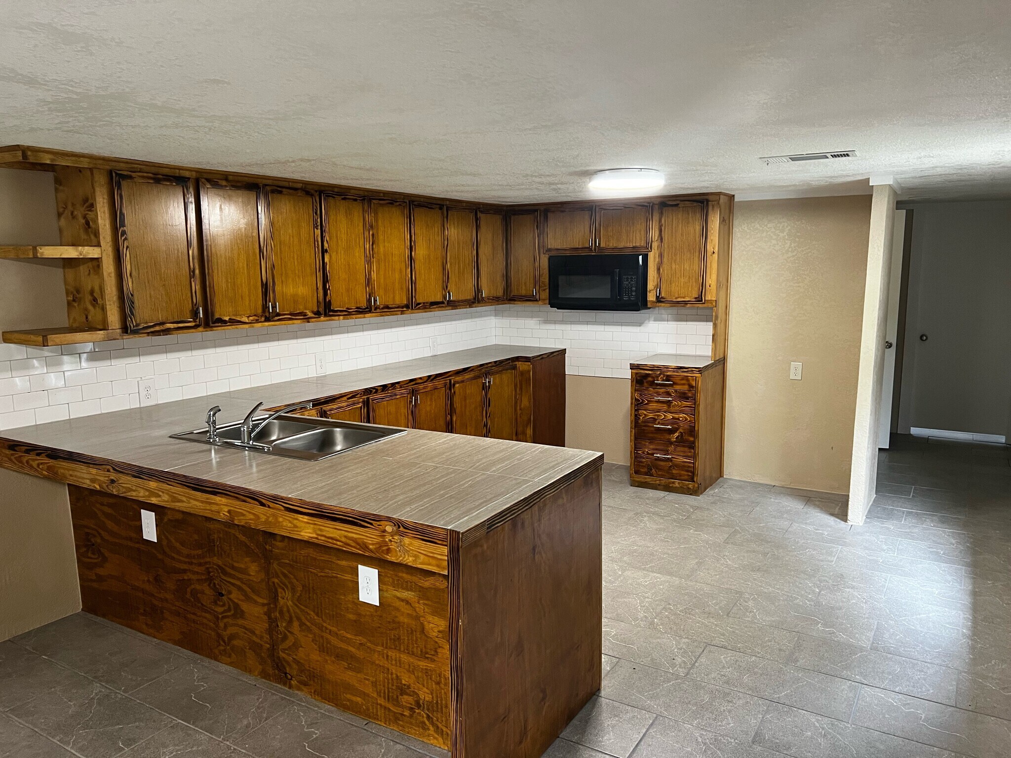 kitchen - 129 Osage St