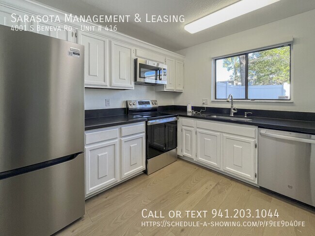 Building Photo - 4001 S Beneva Rd