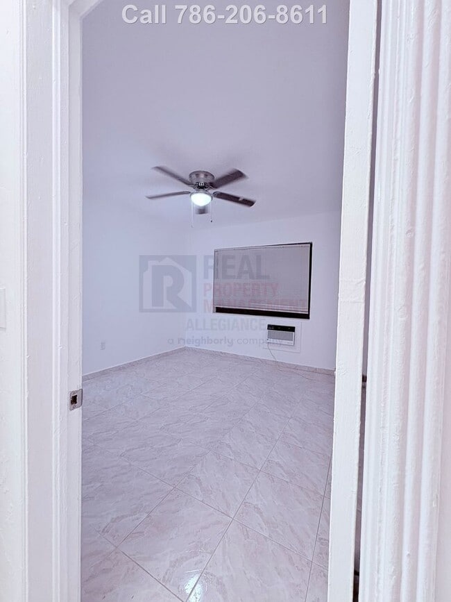 Building Photo - 650 83rd St