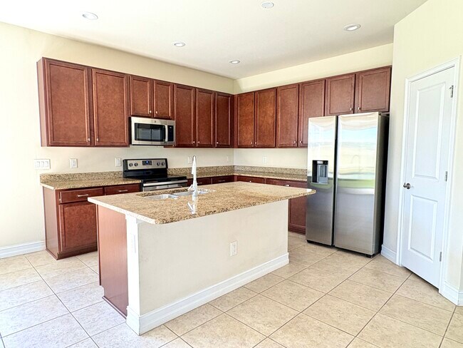 Primary Photo - 4417 Conchfish Ln