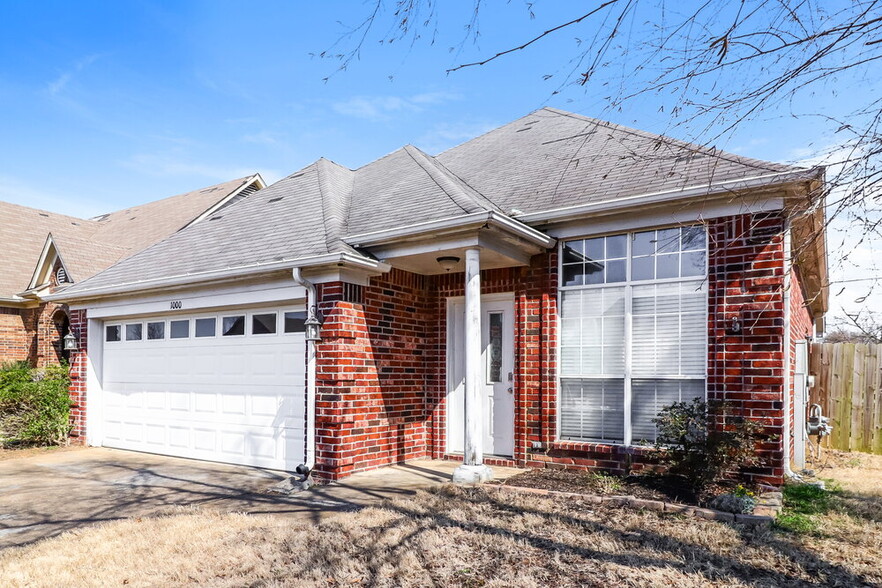 Building Photo - 1000 Leconte Gap St