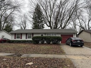 Building Photo - 2307 Lantern Hill Dr