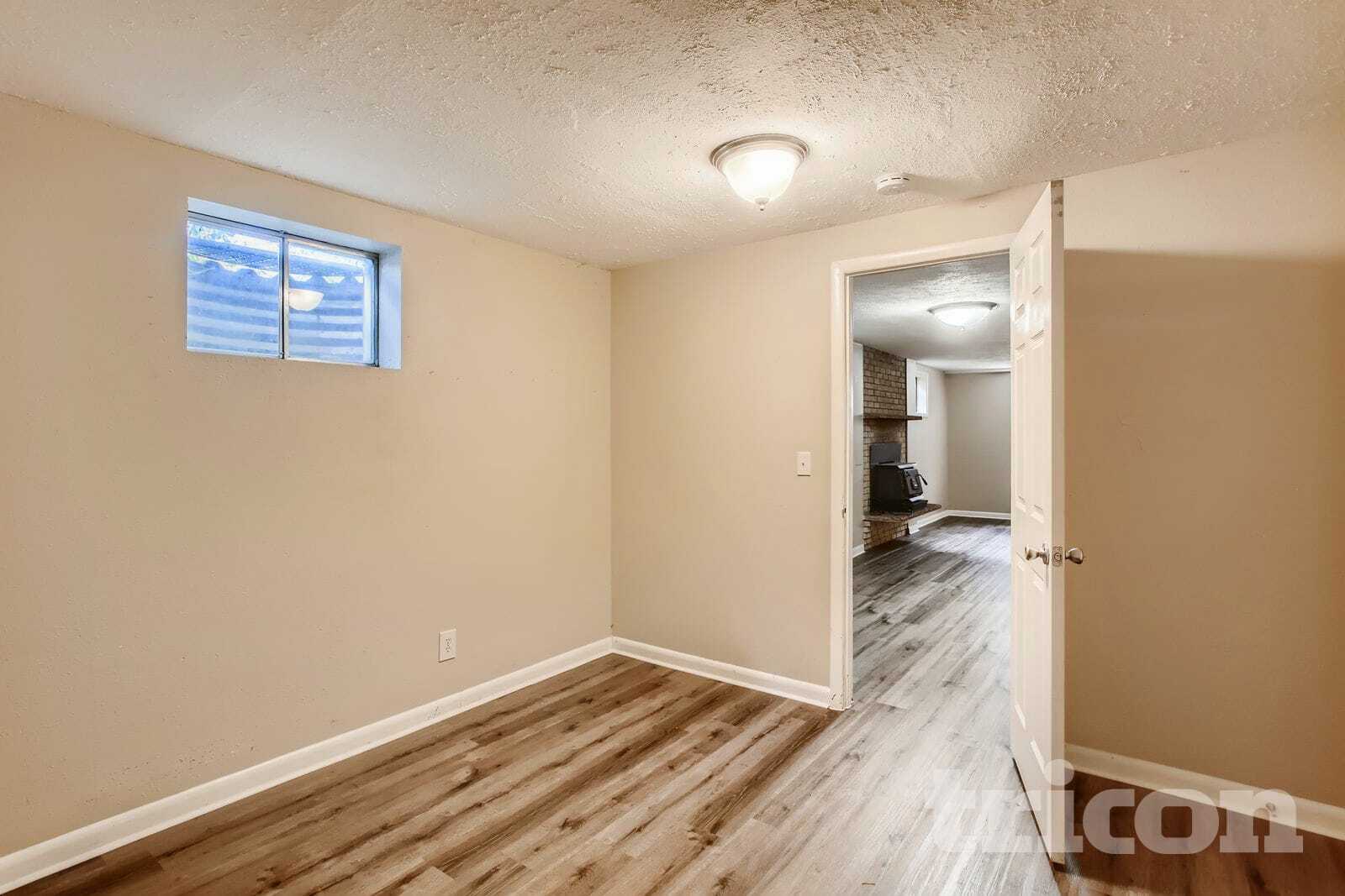 Building Photo - 915 S Tyler Ave