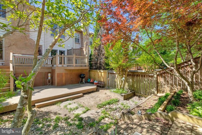 Building Photo - 4638 Luxberry Dr