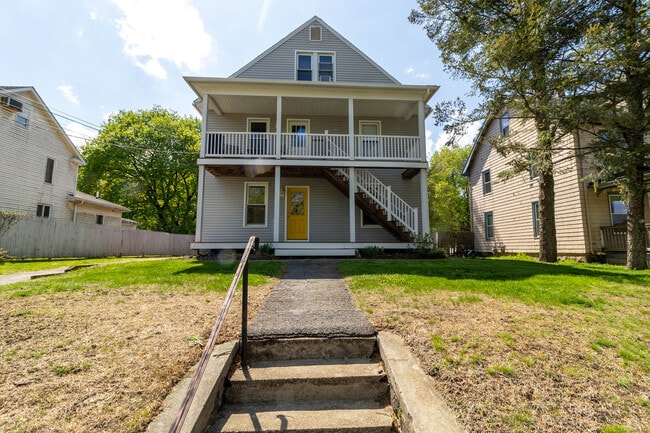 Primary Photo - 62 Lincoln Ave