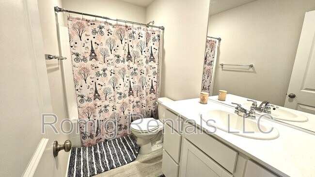 Building Photo - 17504 NW 10th Pl