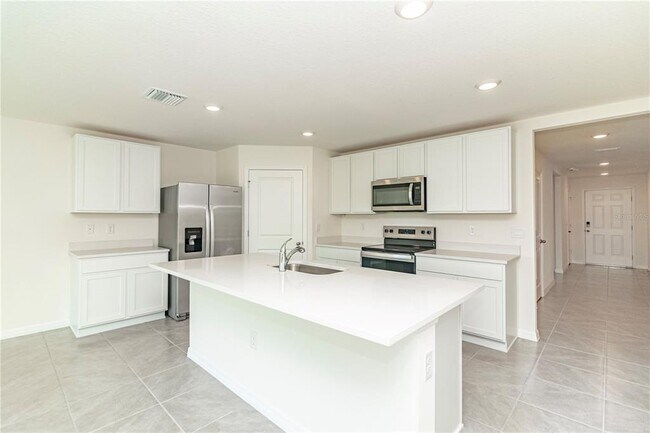 Building Photo - 9109 SW 45th Ter