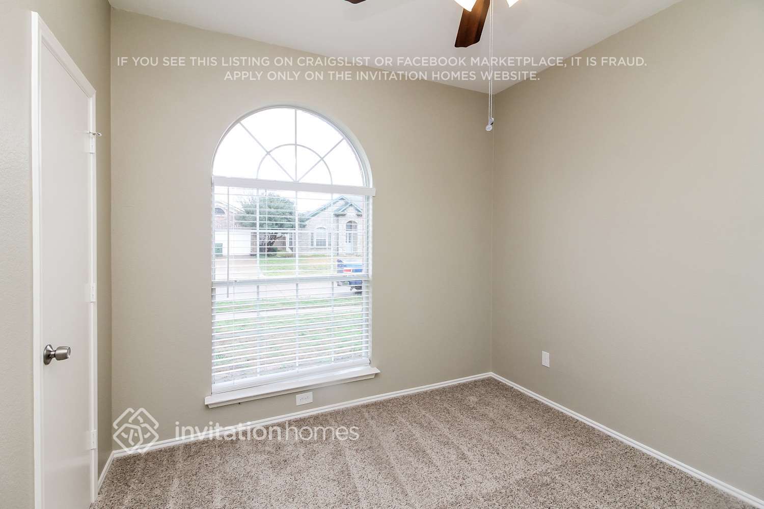 Building Photo - 6717 Flamewood Dr