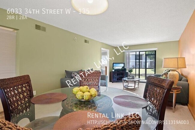 Building Photo - 2 Bedroom Condo in Harbor Pines for Rent!