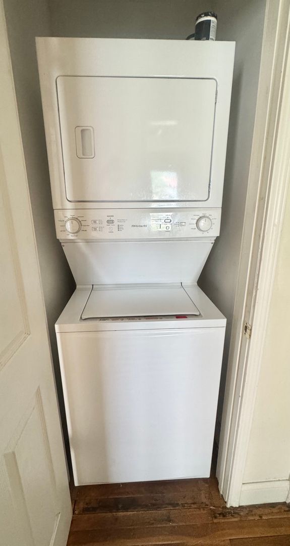 Building Photo - COMING APRIL 2026 - Charming Santa Rite Duplex! Yard Maintenance + Water/Sewer/Trash Included!