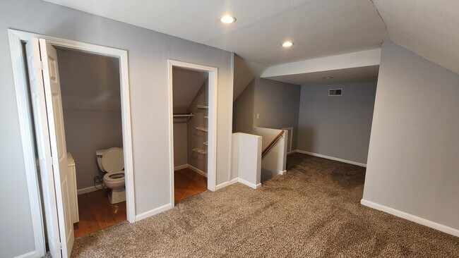 Building Photo - 741 E Morris St