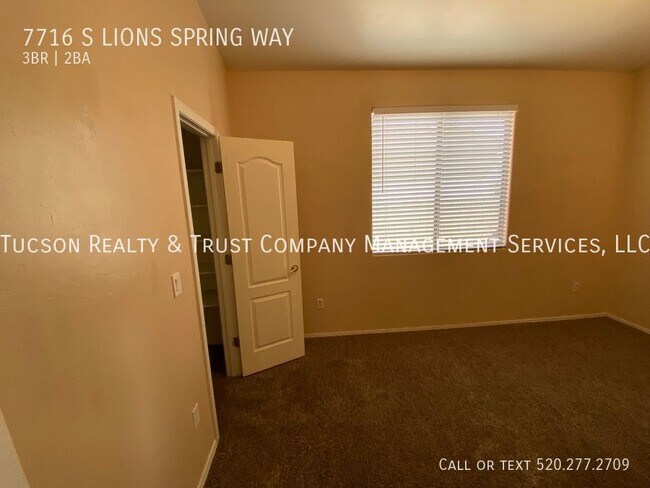 Building Photo - 7716 S Lions Spring Way
