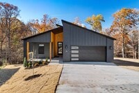 Building Photo - 19 Dumfries Ln