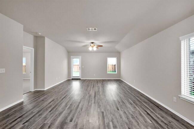 Building Photo - 257 Gallant Front Trl