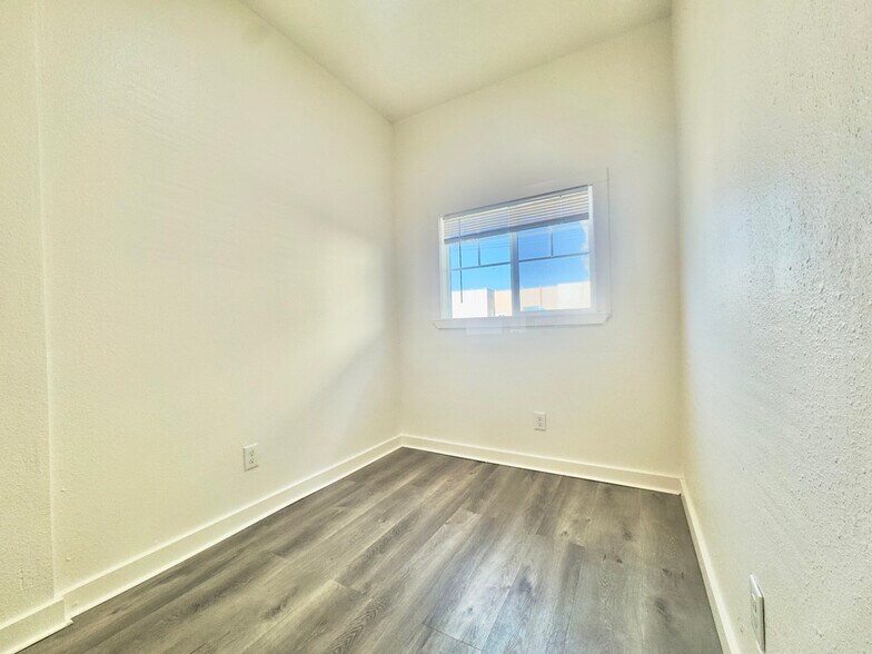 Building Photo - 3641 West St