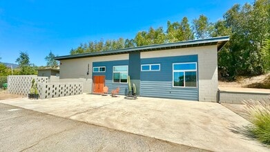 Building Photo - Beautifully Remodeled Top to Bottom Single...
