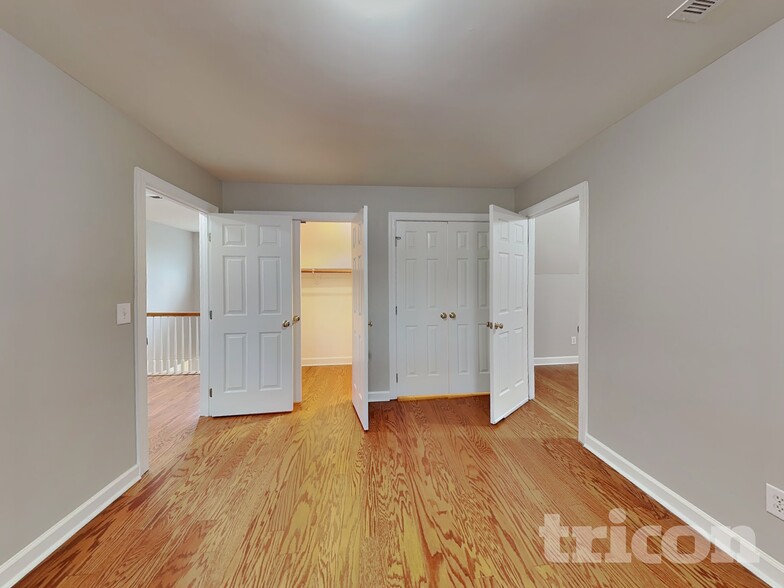 Building Photo - 10301 Sorrills Creek Ln