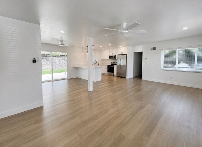 Building Photo - 3667 Agua Dulce Blvd