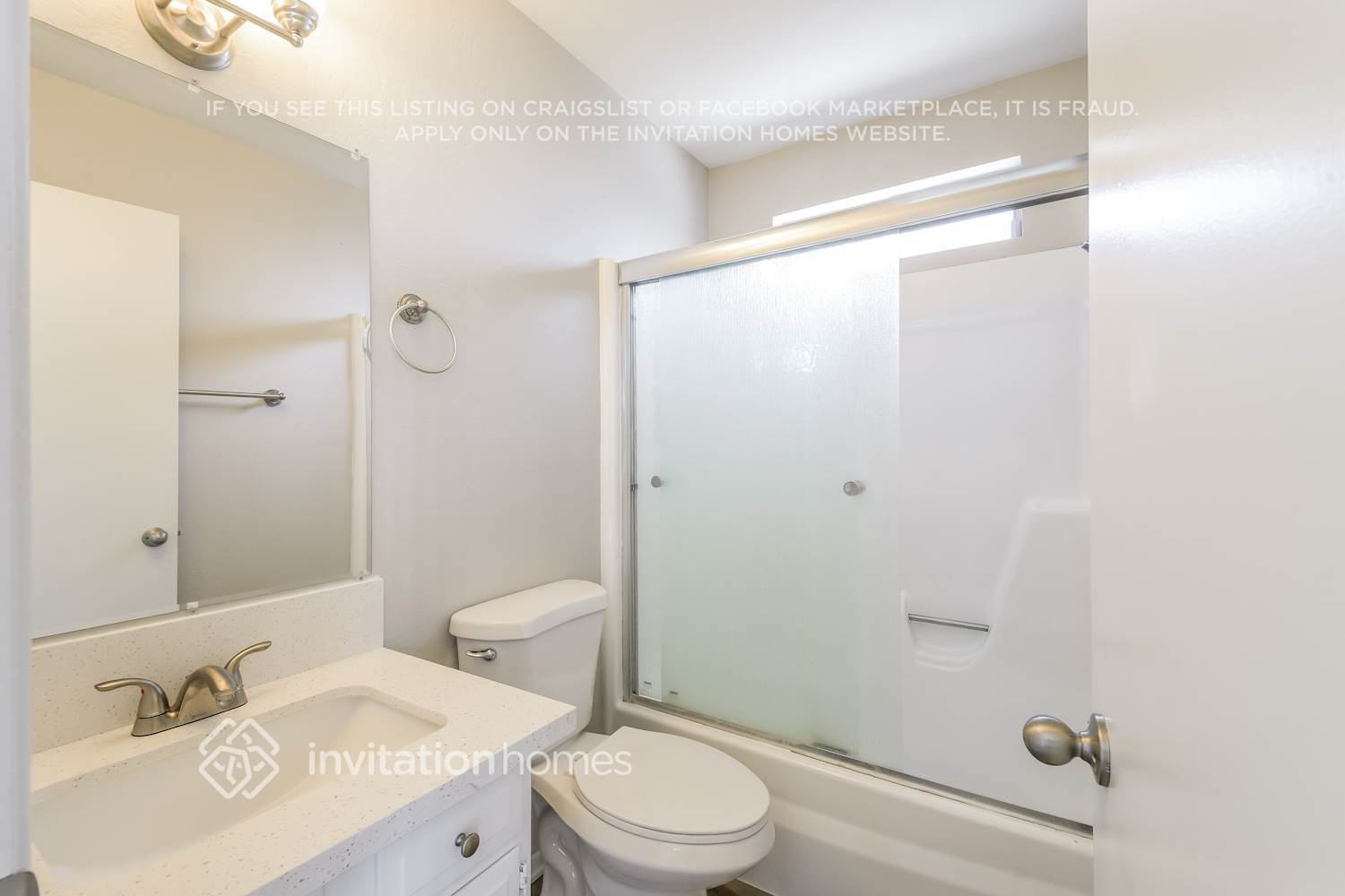 Building Photo - 920 W Villa Maria Dr