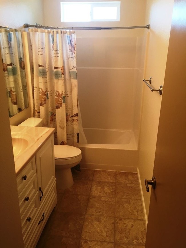 Building Photo - 4 br, 2 bath House - 9310 SW Tonopah st