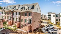 Building Photo - 501 Burton Dr