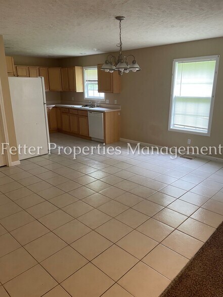 Building Photo - 7778 Sandalwood Dr