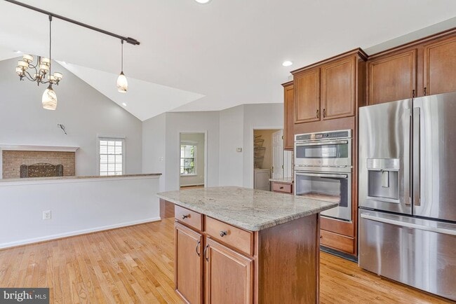 Building Photo - 10857 Hunter Gate Way