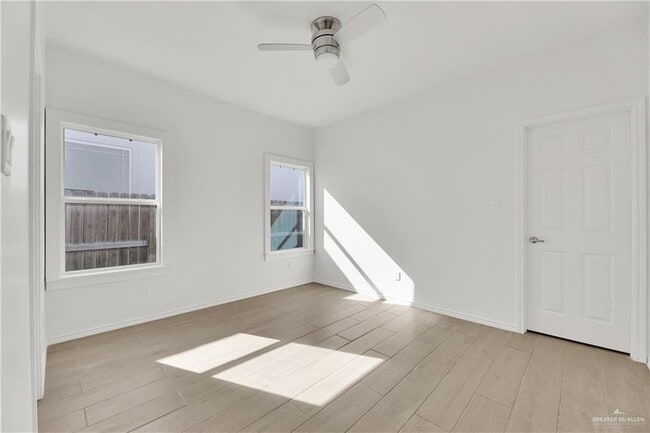 Building Photo - 23 Providence Ave