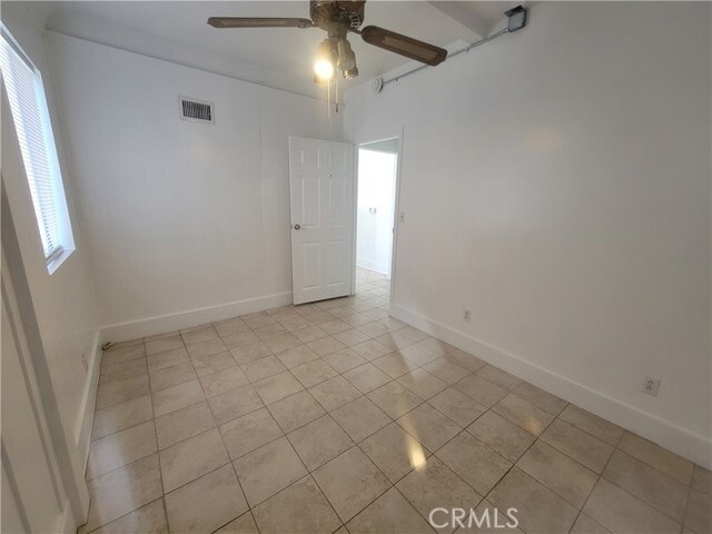 Building Photo - 2047 Cambridge St