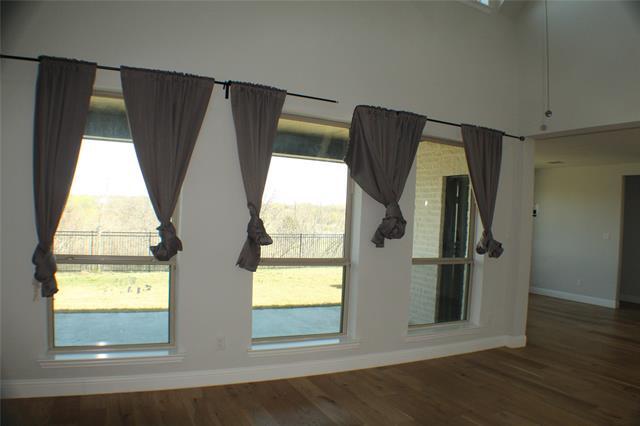 Building Photo - 5212 Shadetree St