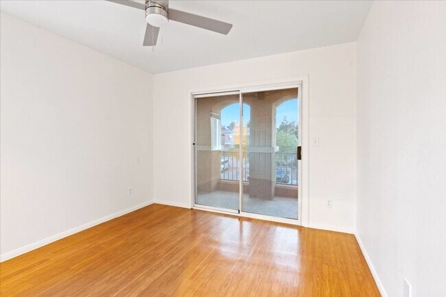 Building Photo - 1708 Cordoba Canyon St