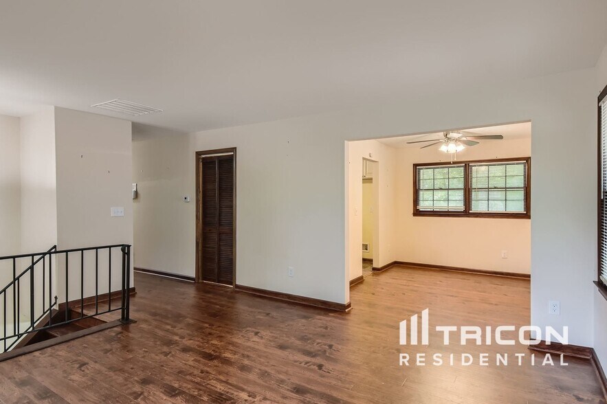 Building Photo - 3520 Rockfort Dr