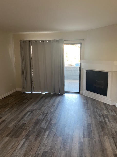 Family room fireplace - 19121 Parkland St