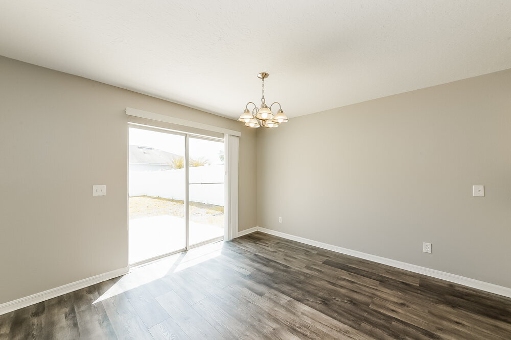 Building Photo - 11025 Golden Silence Dr