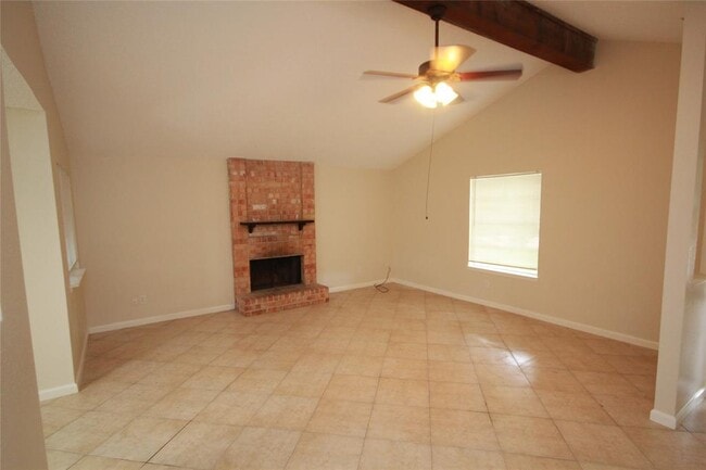 Building Photo - 2314 Townhall Ln