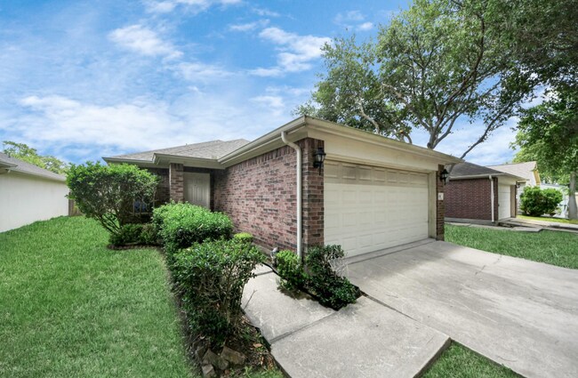 Building Photo - 24311 Hard Wood Dr