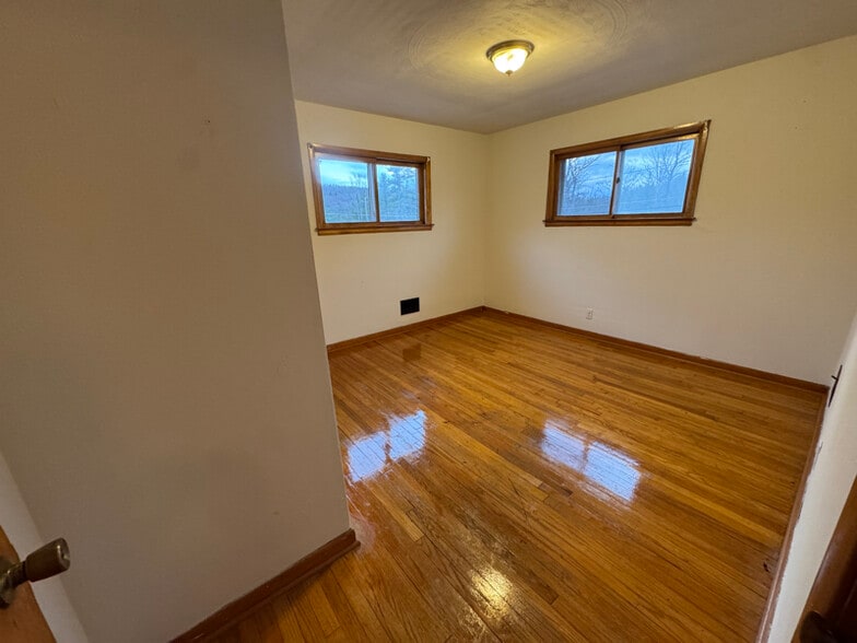 Building Photo - 232 Boswell Hill Rd