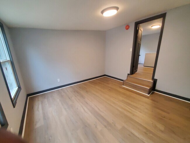 Building Photo - 2646 Reynolds St