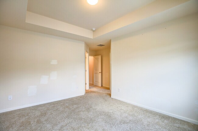 Building Photo - 44 Chastain Cir
