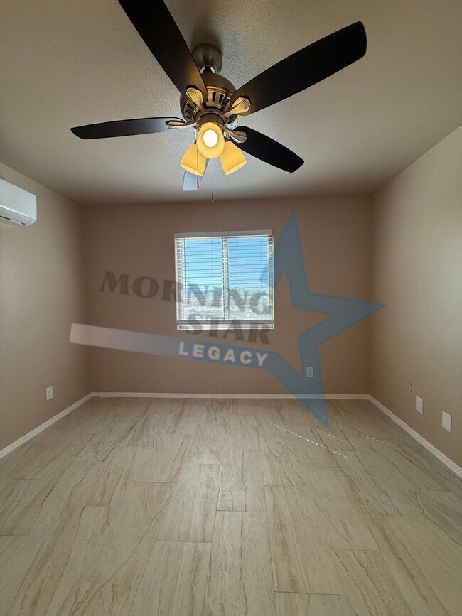 Building Photo - 3381 Valverde Loop