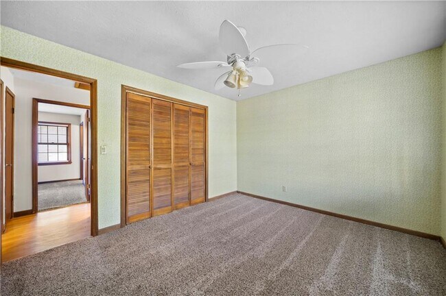 Building Photo - 1131 Lafayette Dr SW
