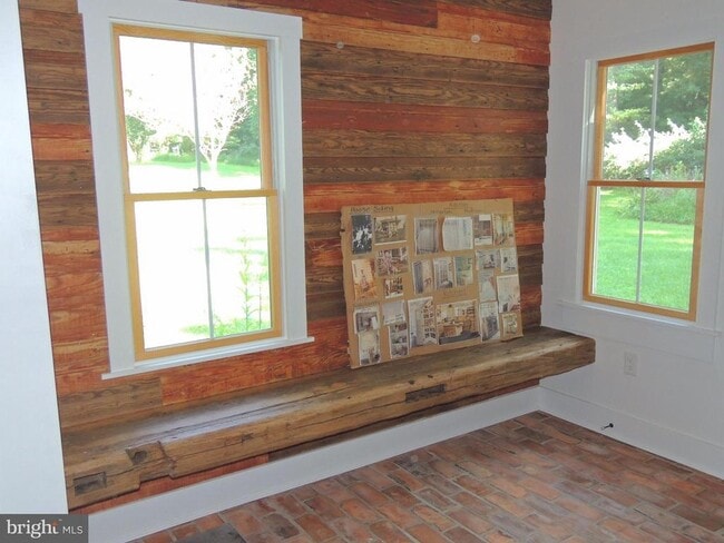 Building Photo - 5511 Williams Rd