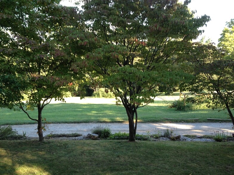 Building Photo - 11 Trexler Rd