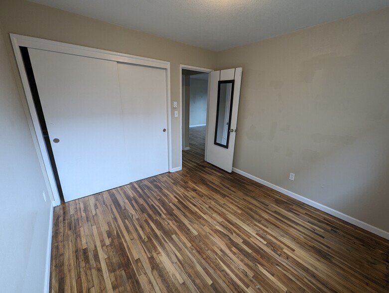 Bedroom #1 with large closet - 1626 Southeast Lexington Street