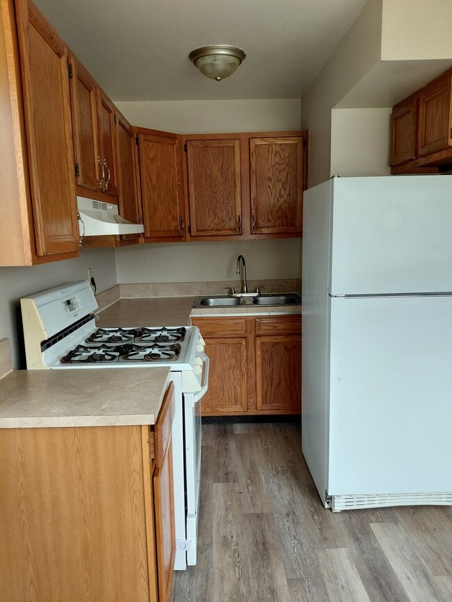 Building Photo - 2505 Stieber Ave
