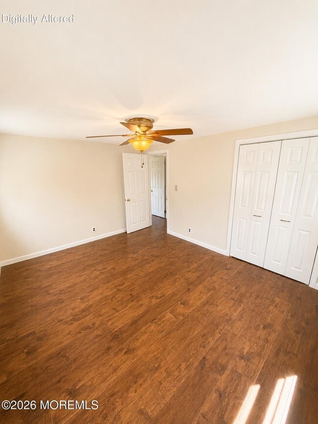 Building Photo - 54 Longwood Dr