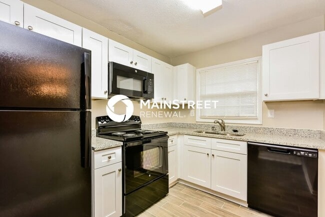 Building Photo - 4 Bedroom Pet-Friendly Home in Morrow, GA ...